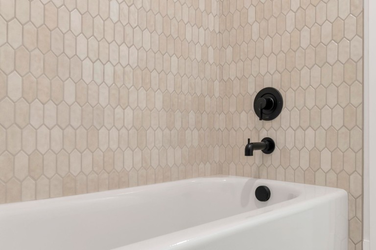 River Ridge - Octave Euro photo 42