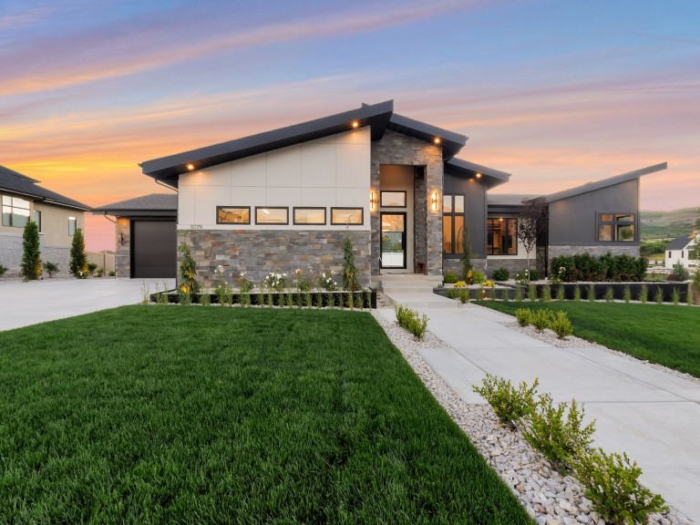 Utah Valley Parade of Homes 2024 - Adagio photo 3