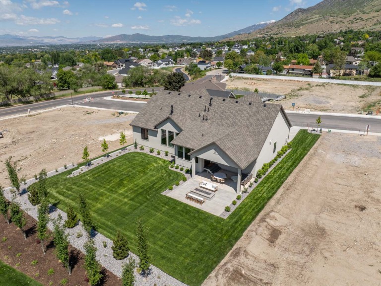 Utah Valley Parade of Home 2025 - Treble photo 26