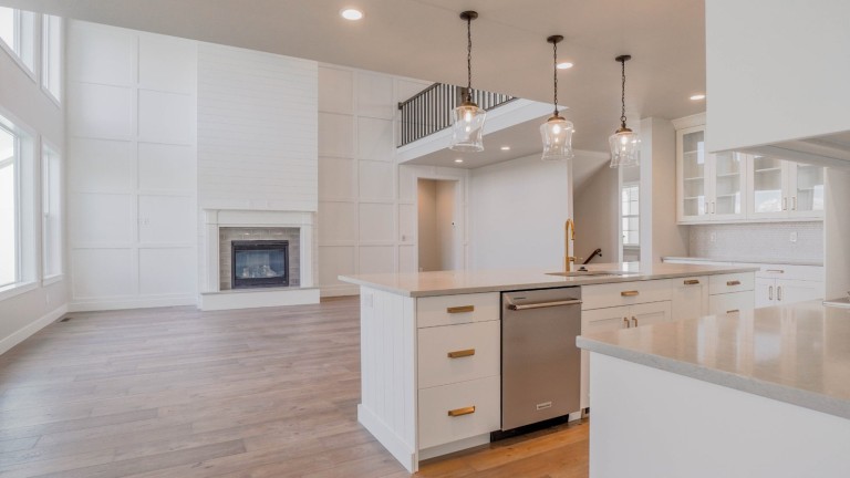 Beacon Pointe - Princeton Colonial photo 11