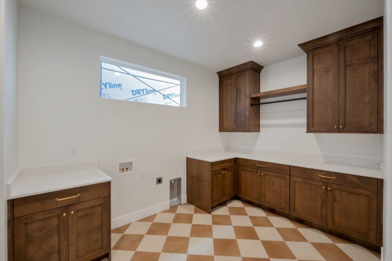 Lehi Terrace - Saltair photo 16