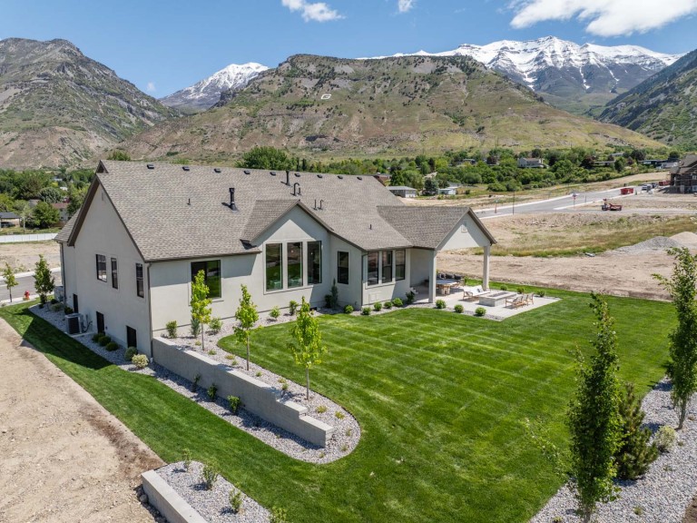 Utah Valley Parade of Home 2025 - Treble photo 27