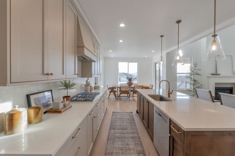 Lehi Terrace - Saltair photo 10