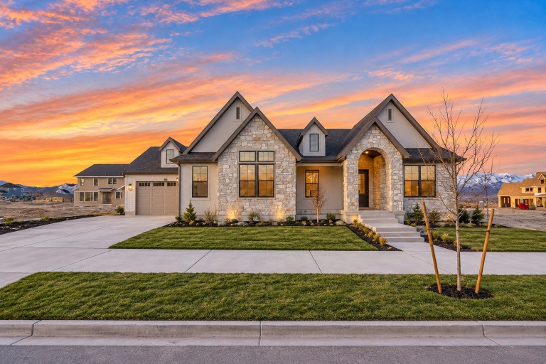 Beacon Pointe - Treble Euro photo 1
