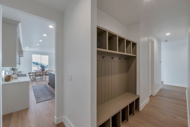 Lehi Terrace - Saltair photo 18
