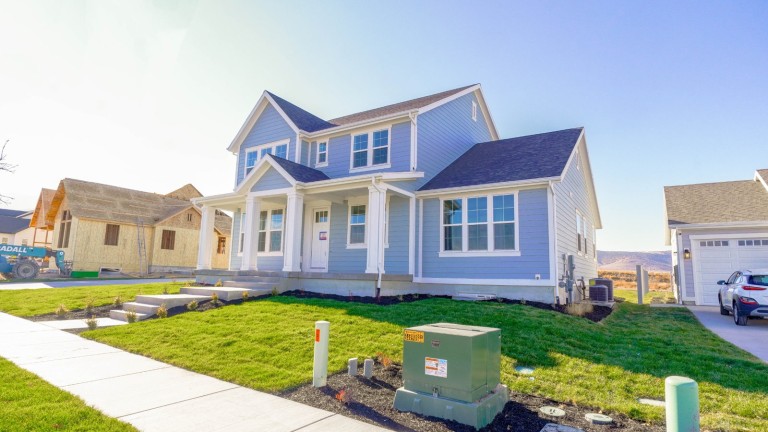 Beacon Pointe - Princeton Colonial photo 3