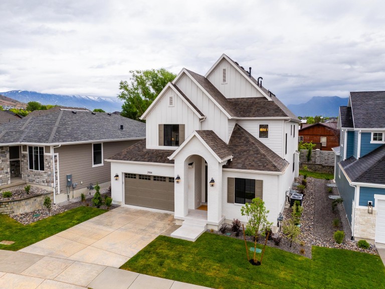 Utah Valley Parade of Homes 2024 - Libby photo 1