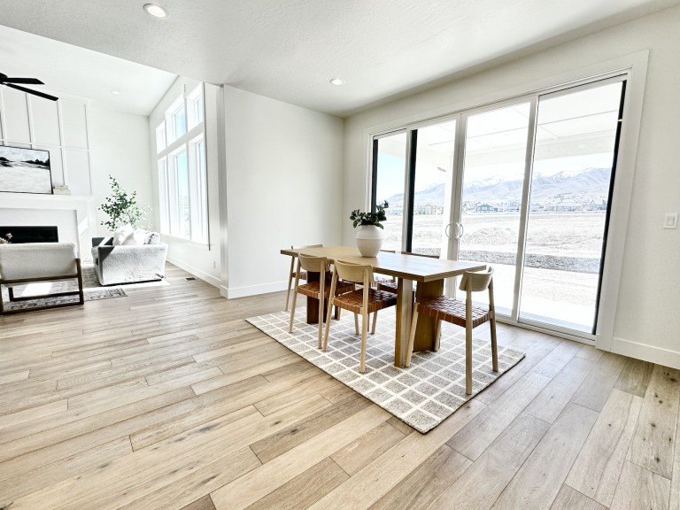 Beacon Pointe - Harrison Euro photo 14