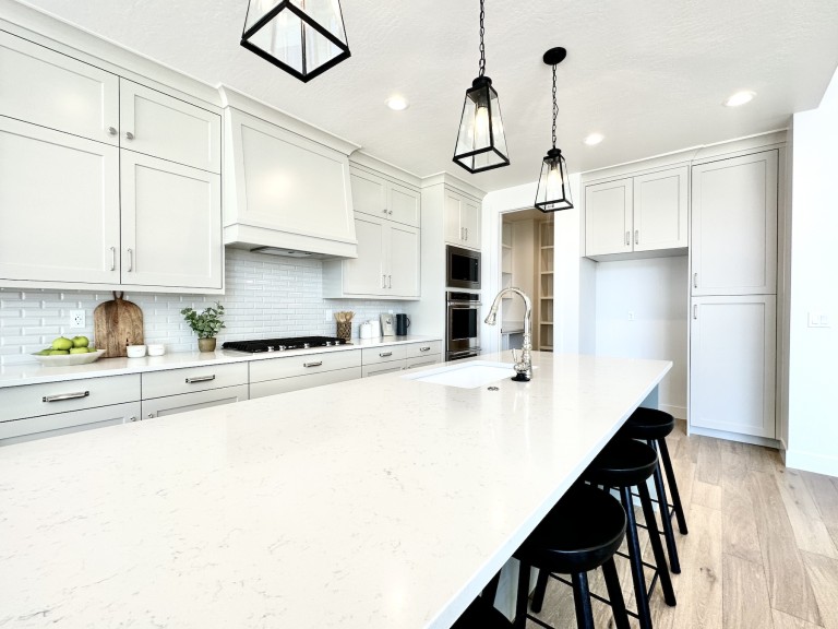 Beacon Pointe - Harrison Euro photo 16
