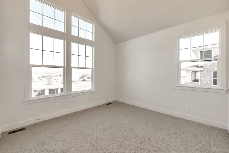 Beacon Pointe - Harrison Euro photo 26