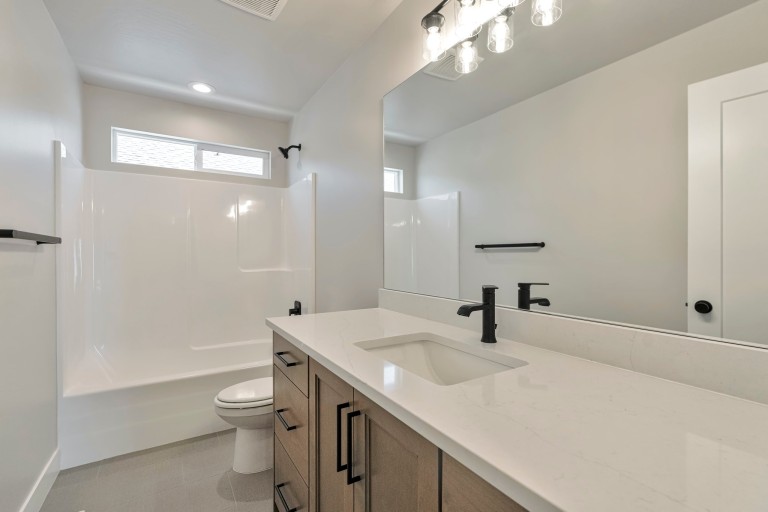 Summerhill Lane - Kilby Farmhouse photo 15