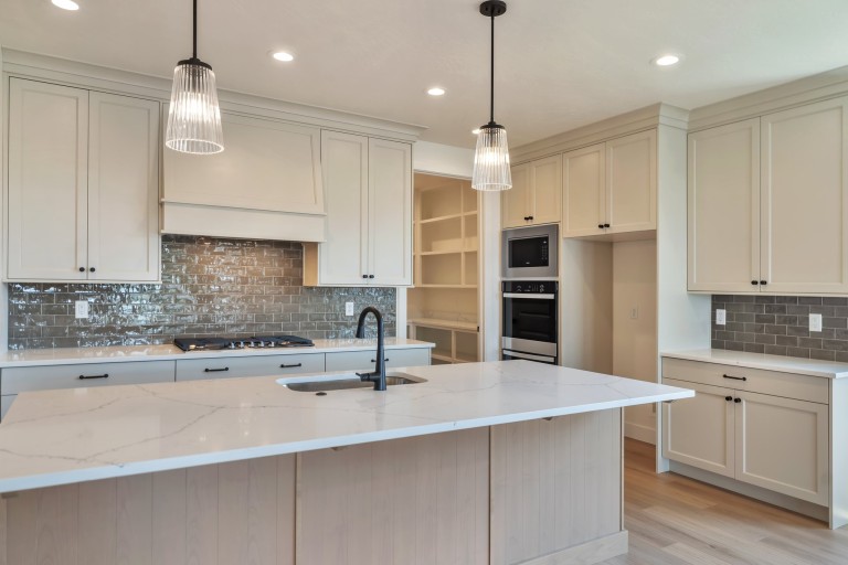 Summerhill Lane - Gallivan Craftsman photo 17