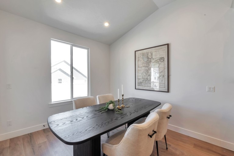 Beacon Pointe - Michigan Craftsman photo 10