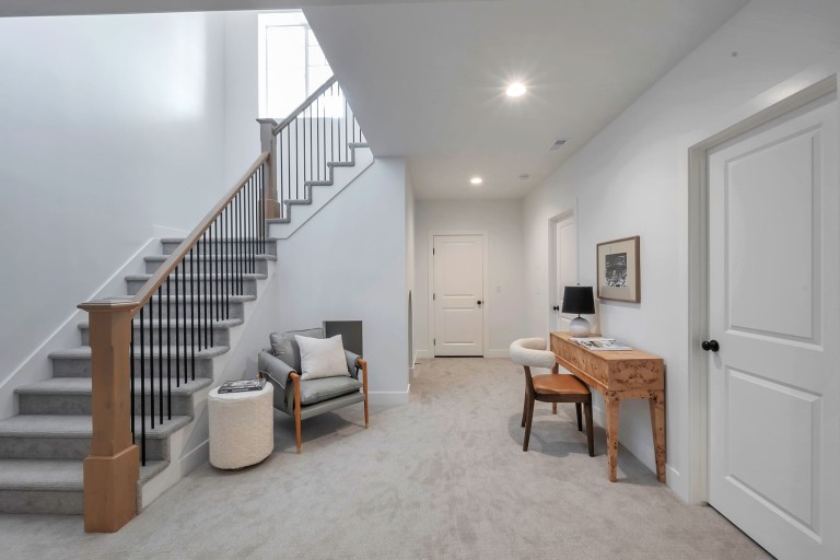 Beacon Pointe - Michigan Craftsman photo 19