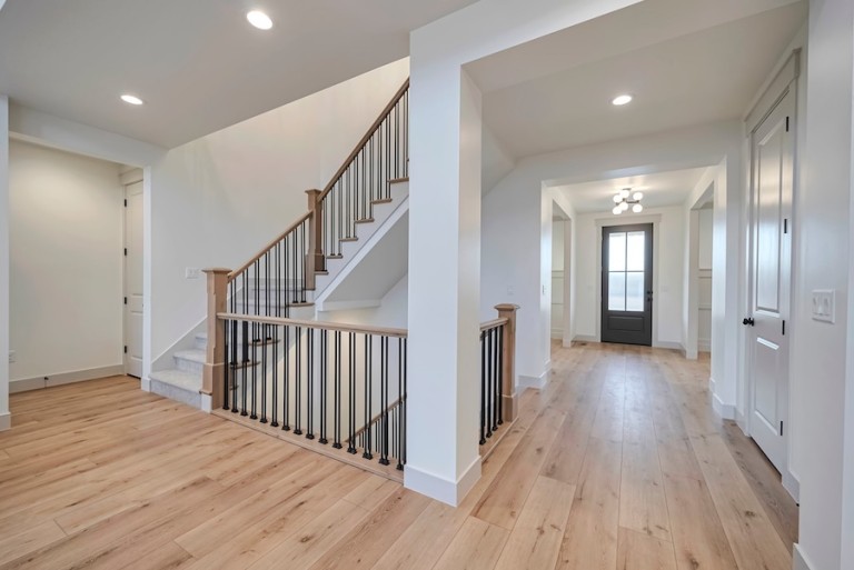Beacon Pointe - Browning Colonial photo 4