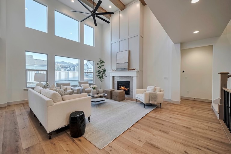 Beacon Pointe - Browning Colonial photo 5