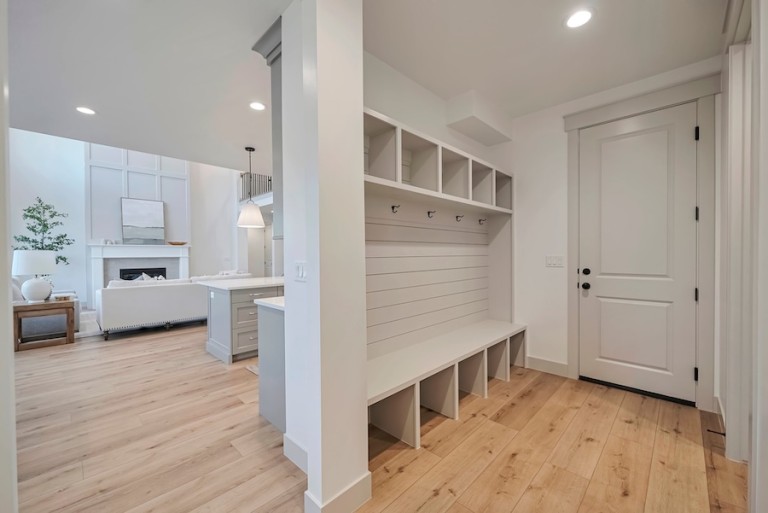 Beacon Pointe - Browning Colonial photo 15