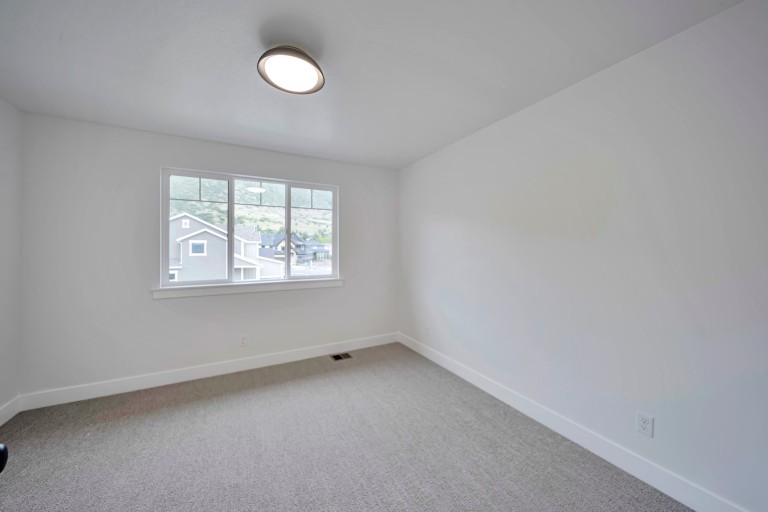 Summerhill Lane - Kilby Prairie photo 20