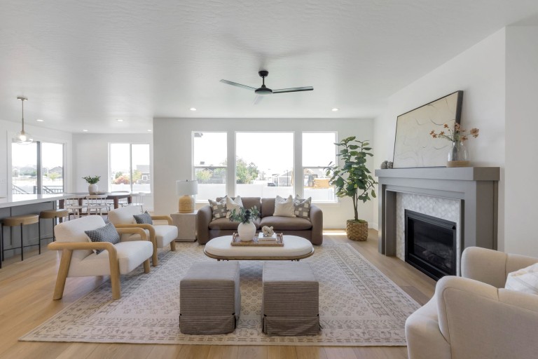 Lehi Terrace - Rose Euro photo 4