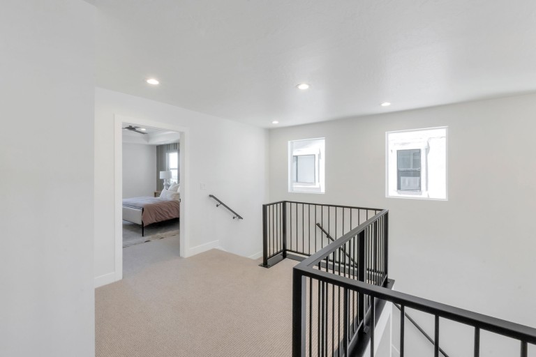 Lehi Terrace - Rose Euro photo 18