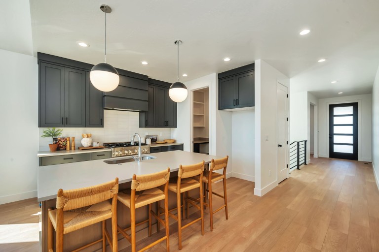 Summerhill Lane - Metro photo 5