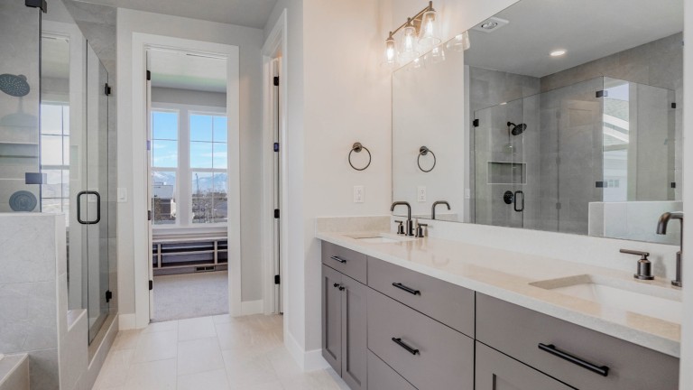 Beacon Pointe - Princeton Colonial photo 19