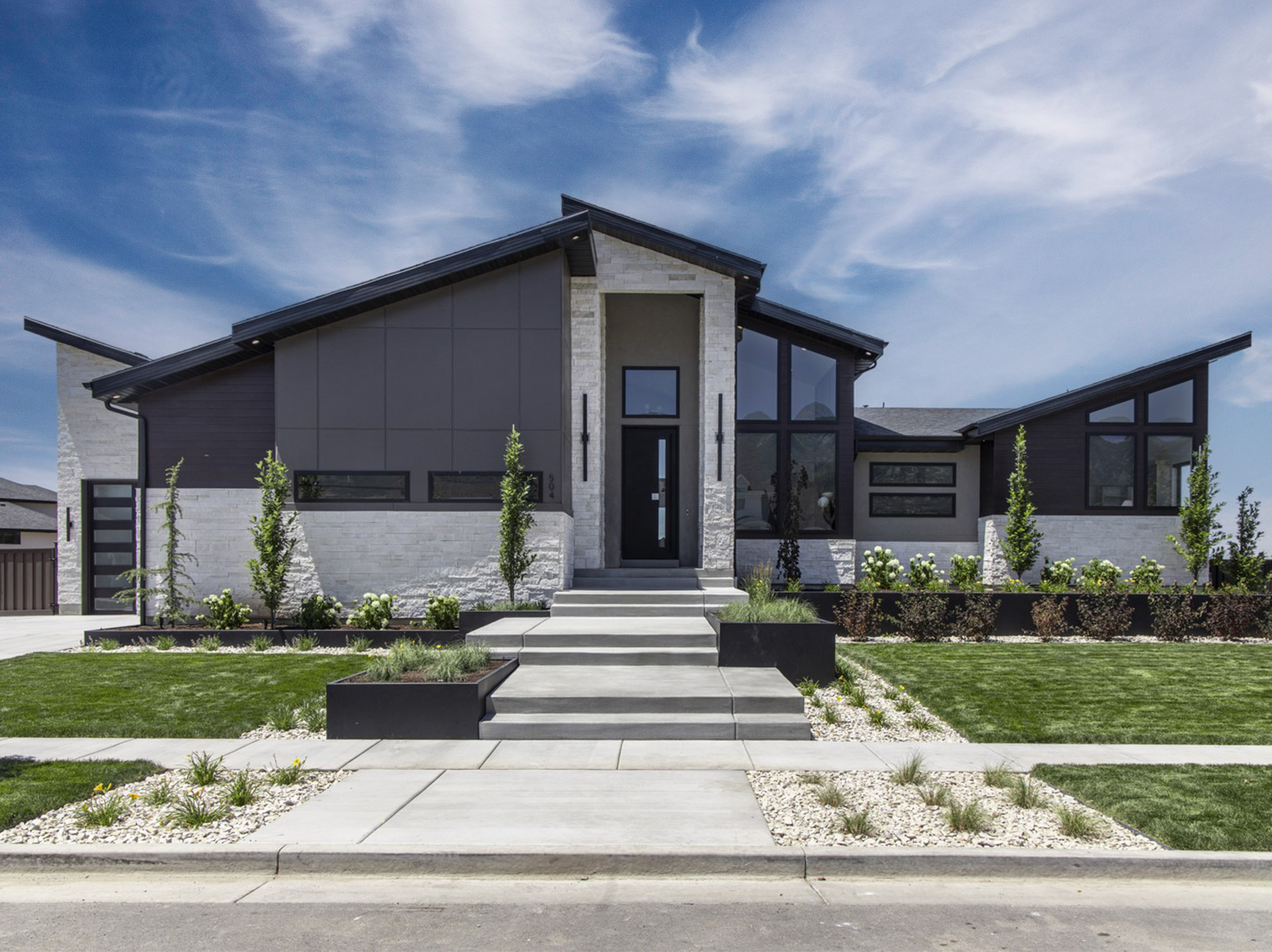Chestnut Farms - Marquee Modern