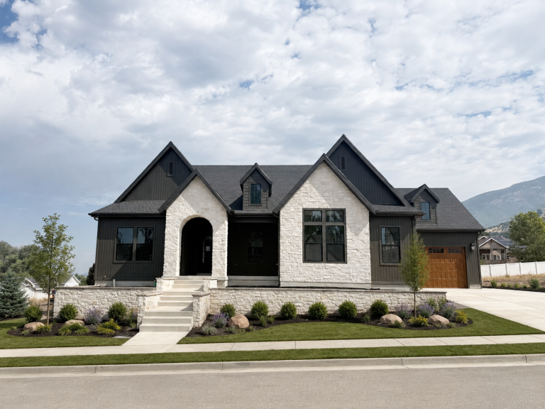136 W Summerhill Ln, Centerville, UT