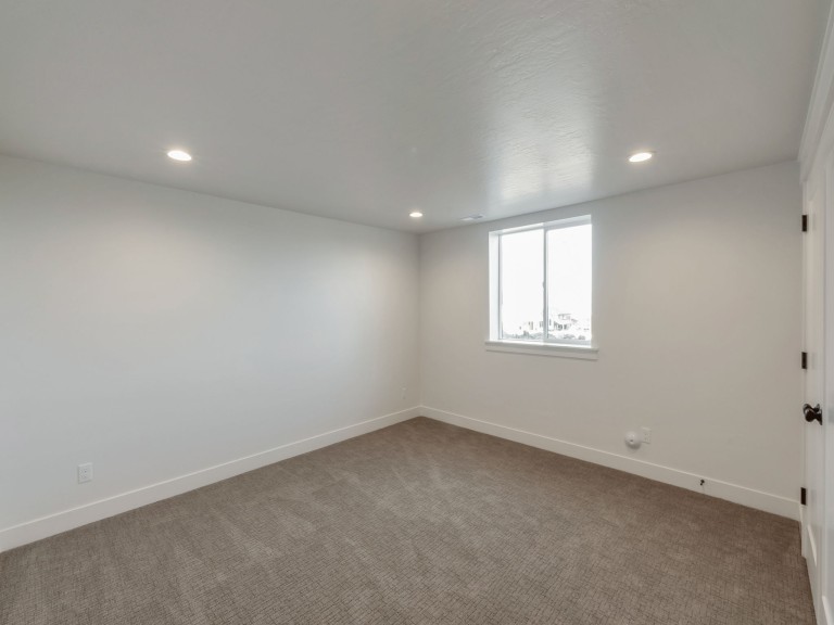 Lot 117: 1178 E 110 S photo 64