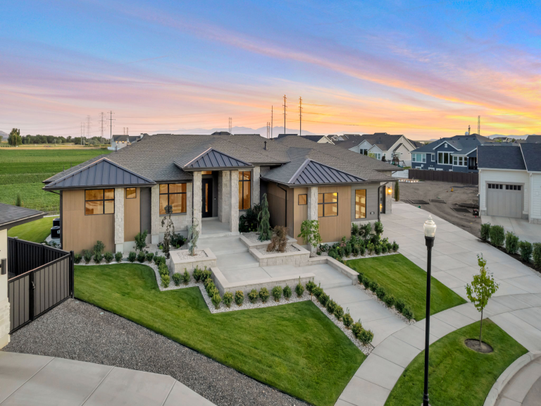 538 S 1400 W, Farmington, UT
